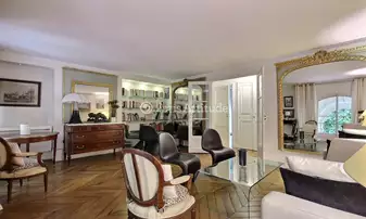 Rent Apartment 1 Bedroom 60m² rue de Montpensier, 1 Paris